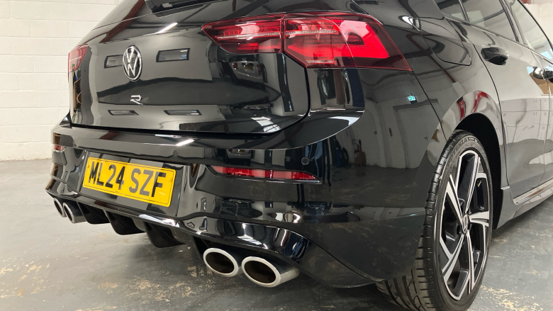 Volkswagen Golf 2.0 TSI 320 R 4Motion 5dr DSG Petrol Hatchback